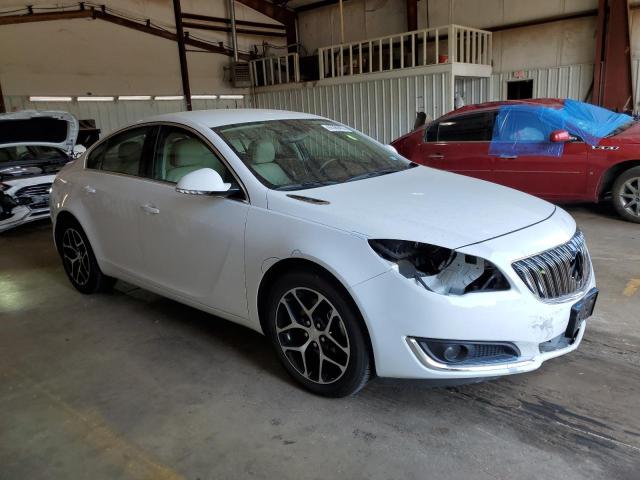 2G4GL5EX3H9121224 - 2017 BUICK REGAL SPORT TOURING WHITE photo 4