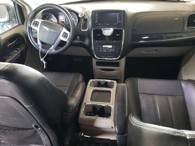 2C4RC1BG7FR662803 - 2015 CHRYSLER TOWN & COU TOURING 银色 照片 8