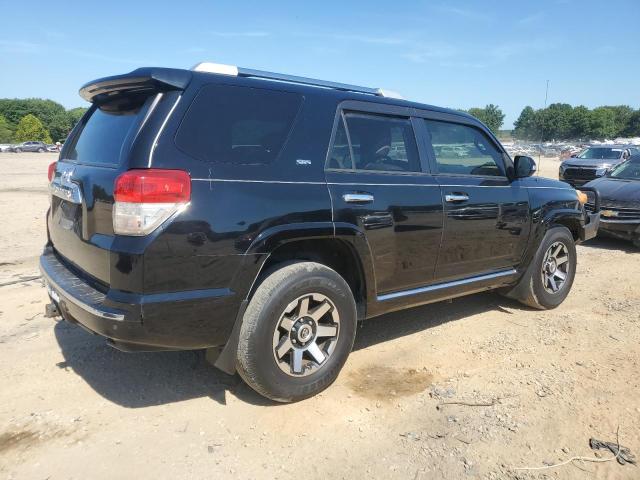 JTEZU5JR8B5029804 - 2011 TOYOTA 4RUNNER SR5 黑色 照片 3