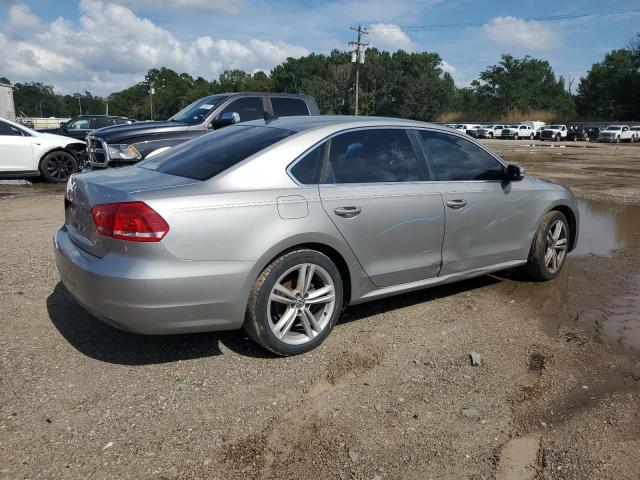 1VWBS7A34EC085075 - 2014 VOLKSWAGEN PASSAT SE ვერცხლისფერი ფოტო 3