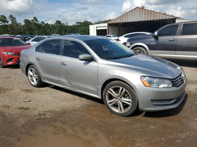 1VWBS7A34EC085075 - 2014 VOLKSWAGEN PASSAT SE ვერცხლისფერი ფოტო 4