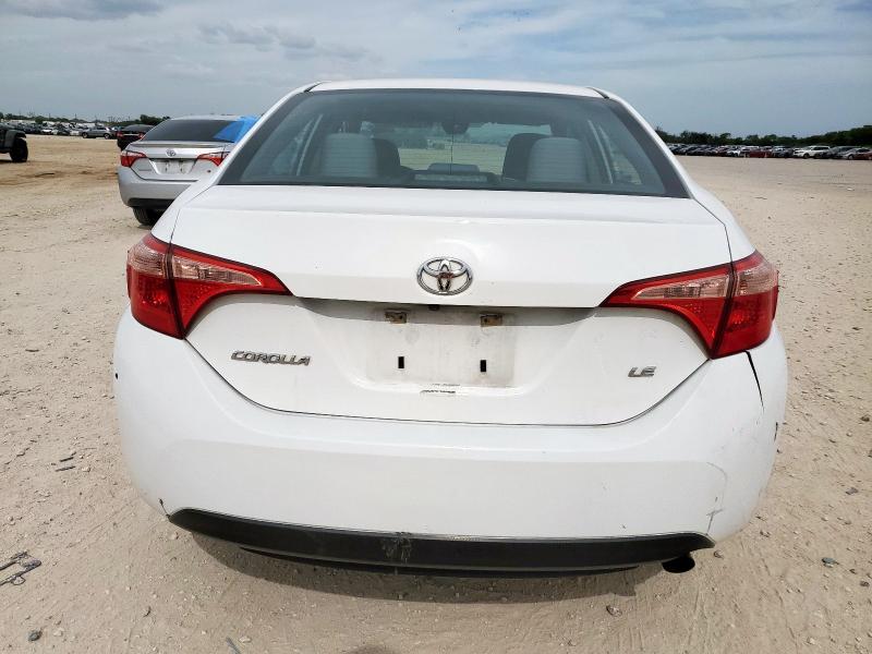 5YFBURHE3KP939640 - 2019 TOYOTA COROLLA L 白色 照片 6