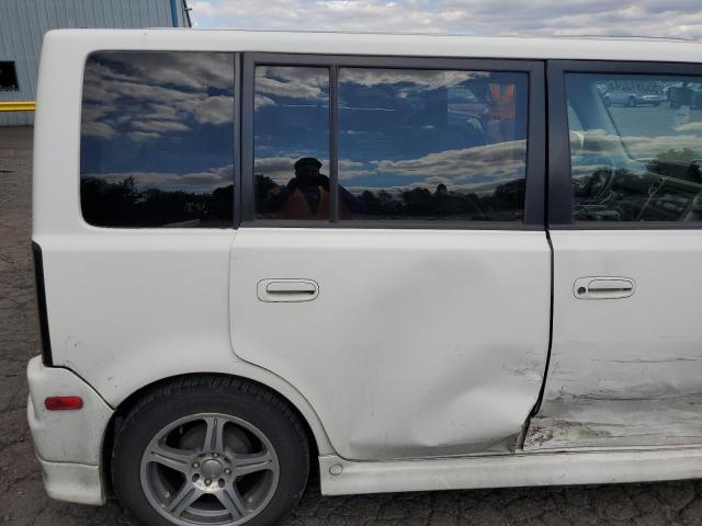 JTLKT324764075639 - 2006 SCION XB XB 白色 照片 10