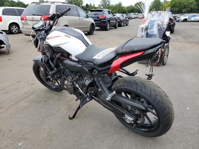 JYARM27E7JA002358 - 2018 YAMAHA MT07 RED photo 3