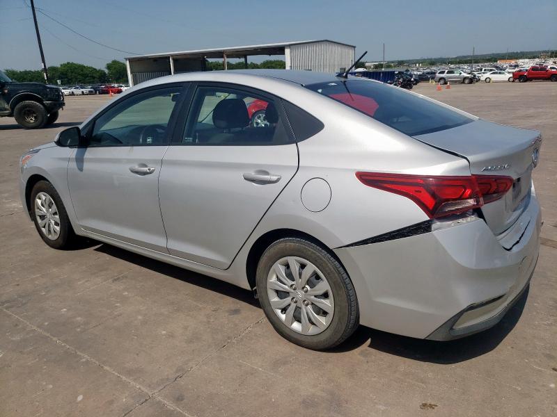 3KPC24A64ME129051 - 2021 HYUNDAI ACCENT SE 银色 照片 2