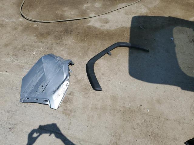 2T3P1RFV8NW269532 - 2022 TOYOTA RAV4 XLE SILVER photo 12