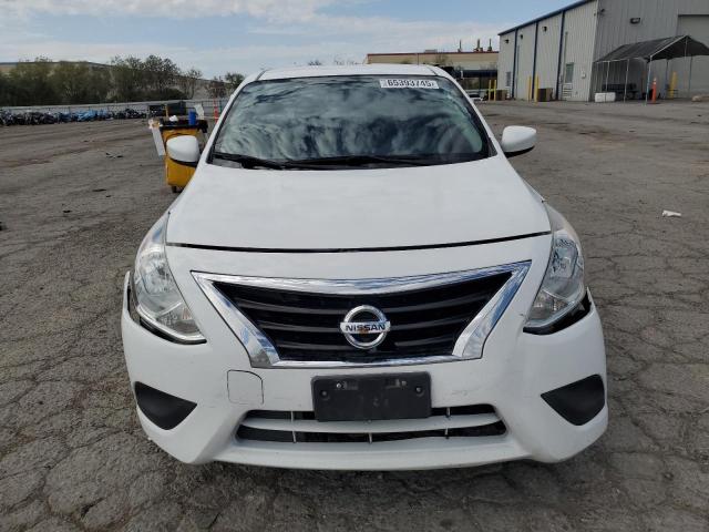 3N1CN7AP0JL851838 - 2018 NISSAN VERSA S WHITE photo 5