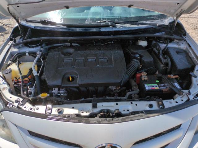 2T1BU4EEXDC986044 - 2013 TOYOTA COROLLA BASE SILVER photo 11
