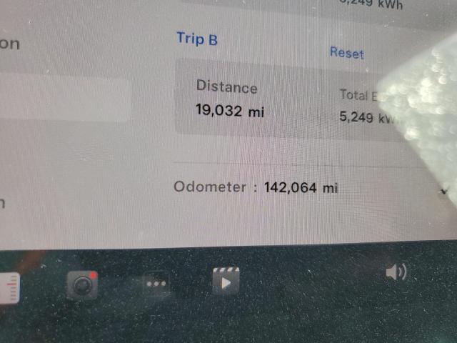 7SAYGDEE3NA007012 - 2022 TESLA MODEL Y 黑色 照片 9