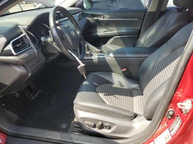 4T1B11HK8JU618304 - 2018 TOYOTA CAMRY L BURGUNDY photo 7