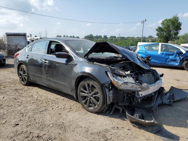 1N4AL3AP3JC155107 - 2018 NISSAN ALTIMA 2.5 შავი ფოტო 4