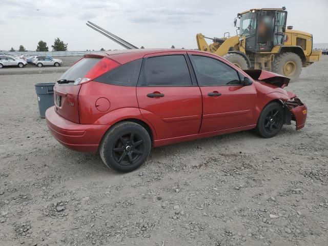 3FAFP37353R185860 - 2003 FORD FOCUS ZX5 RED photo 3