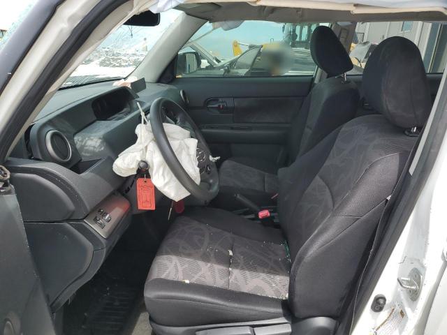 JTLZE4FE5EJ065368 - 2014 TOYOTA SCION XB Beyaz fotoğraf 7