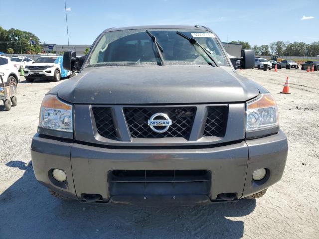 1N6AA0EC9BN302880 - 2011 NISSAN TITAN S 灰色 照片 5