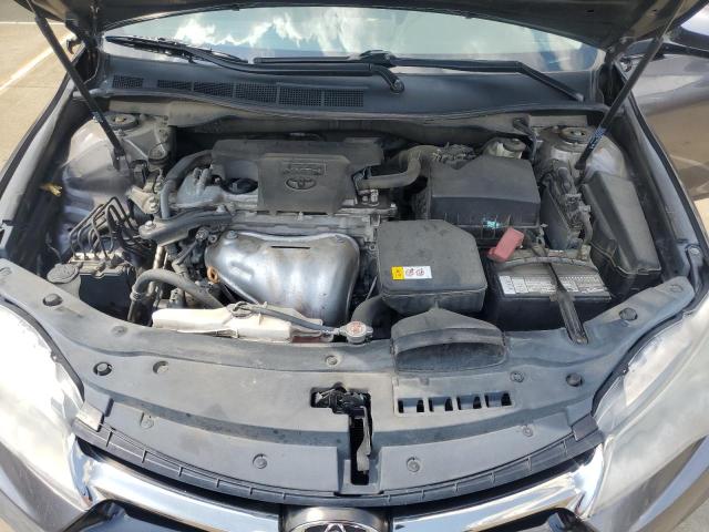 4T1BF1FK9HU406770 - 2017 TOYOTA CAMRY LE GRAY photo 11