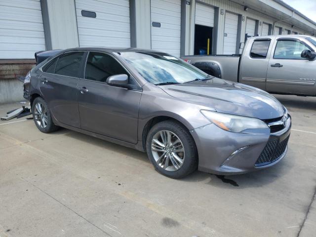 4T1BF1FK9HU406770 - 2017 TOYOTA CAMRY LE GRAY photo 4