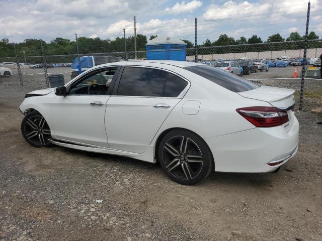 1HGCR2F55HA073518 - 2017 HONDA ACCORD SPORT WHITE photo 2
