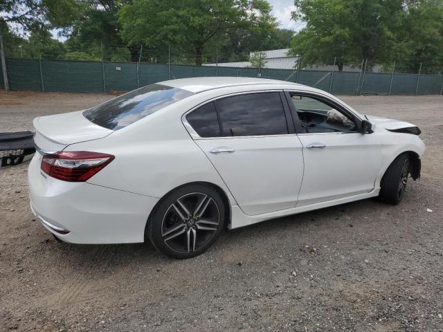 1HGCR2F55HA073518 - 2017 HONDA ACCORD SPORT WHITE photo 3