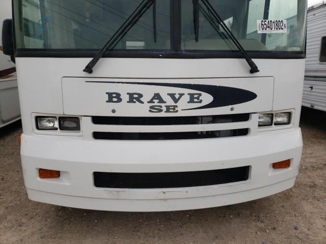 5B4KP57G413331836 - 2001 WORKHORSE CUSTOM CHASSIS MOTORHOME P3500 CREAM photo 7