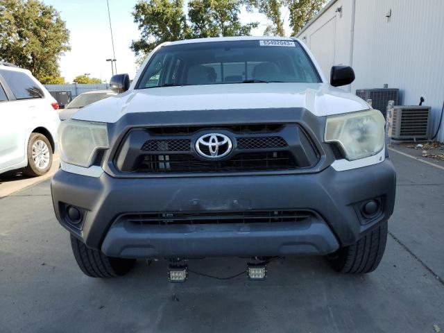 3TMJU4GN6EM156520 - 2014 TOYOTA TACOMA DOUBLE CAB PRERUNNER WHITE photo 5