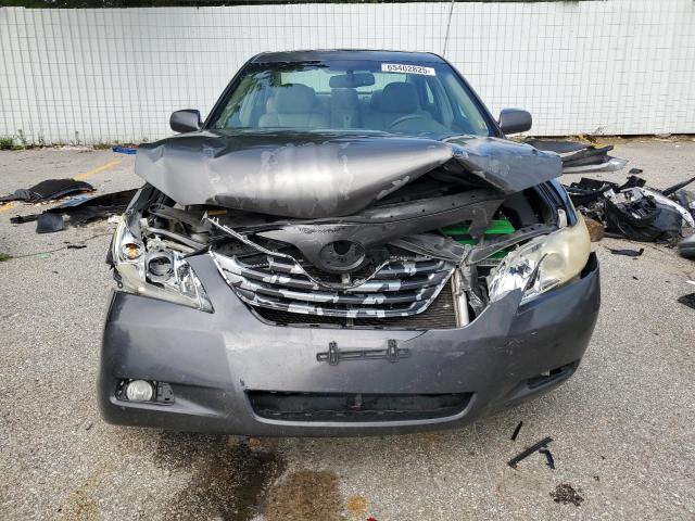 4T1BK46K98U060426 - 2008 TOYOTA CAMRY LE GRAY photo 5