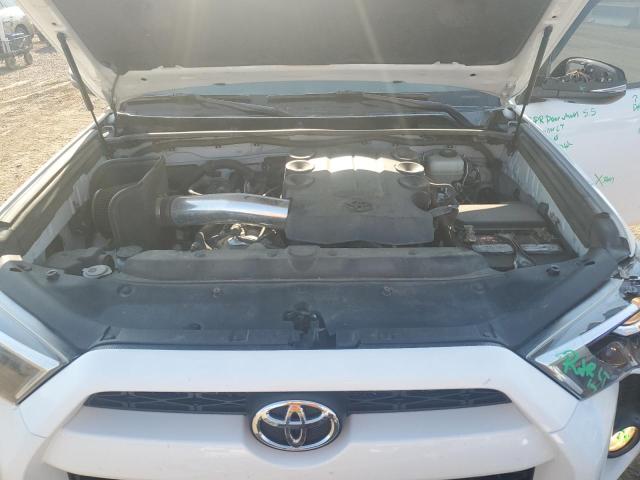 JTEBU5JR7K5619252 - 2019 TOYOTA 4RUNNER SR5/SR5 PREMIUM WHITE photo 12