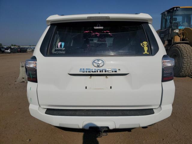 JTEBU5JR7K5619252 - 2019 TOYOTA 4RUNNER SR5/SR5 PREMIUM WHITE photo 6