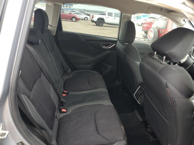 JF2SKAFC7MH435407 - 2021 SUBARU FORESTER PREMIUM Plata foto 10
