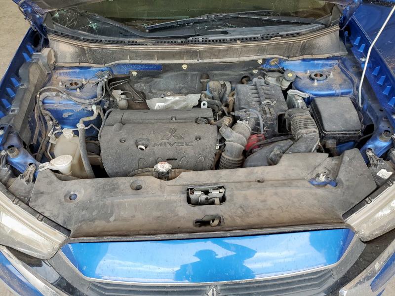 JA4AR3AU7HZ069699 - 2017 MITSUBISHI OUTLANDER ES ლურჯი ფოტო 12