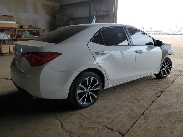 5YFBURHE0HP627560 - 2017 TOYOTA COROLLA L WHITE photo 3