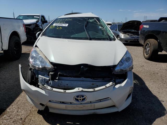 JTDKDTB35E1572981 - 2014 TOYOTA PRIUS C WHITE photo 5