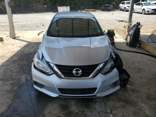 1N4AL3AP1JC234839 - 2018 NISSAN ALTIMA 2.5 Silber Foto 5