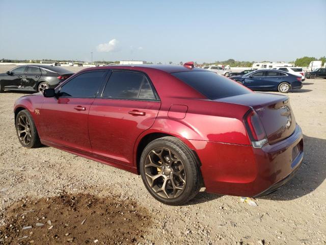 2C3CCABG4JH191069 - 2018 CHRYSLER 300 S RED photo 2