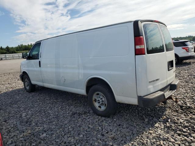 1GTGG29C881146803 - 2008 GMC SAVANA G2500 WHITE photo 2