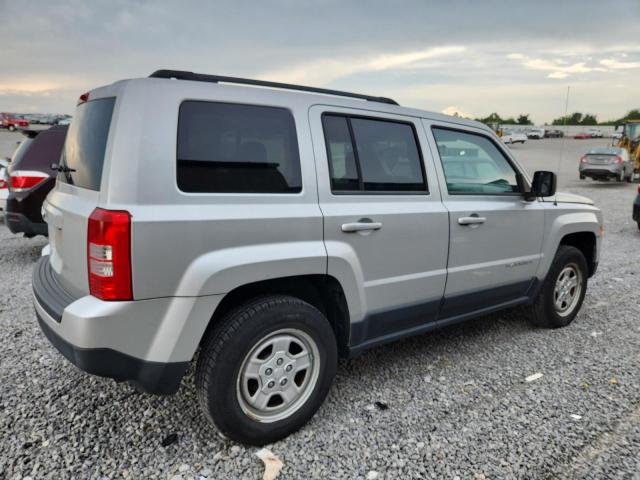 1C4NJRBB1CD576876 - 2012 JEEP PATRIOT SPORT SILVER photo 3