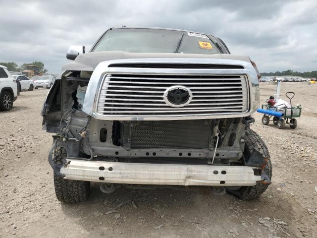 5TFUW5F14AX095880 - 2010 TOYOTA TUNDRA DOUBLE CAB SR5 GRAY photo 5