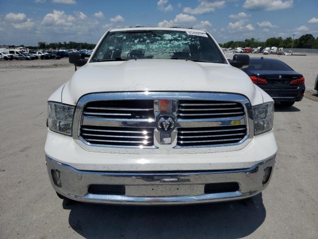 1C6RR7TT2JS183961 - 2018 RAM 1500 SLT Ақ фото 5