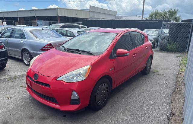 JTDKDTB34C1512333 - 2012 TOYOTA PRIUS C RED photo 2