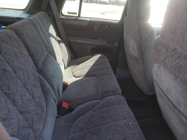 1GKDT13W8W2569355 - 1998 GMC JIMMY أخضر صورة 10