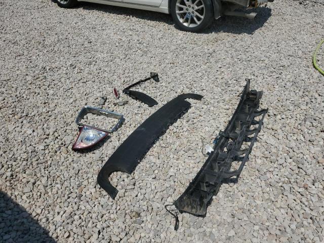 1G1ZK57788F187703 - 2008 CHEVROLET MALIBU LTZ თეთრი ფოტო 12