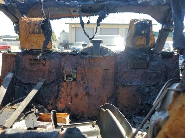 1C4BJWDG6FL751479 - 2015 JEEP WRANGLER U SPORT Зелений фото 10