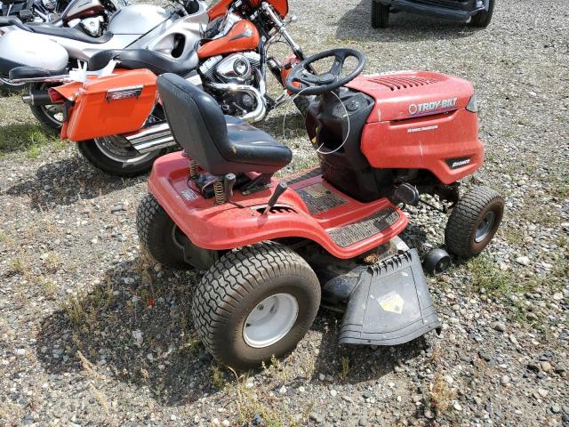 1B241B70167 - 2013 TROY MOWER RED photo 4