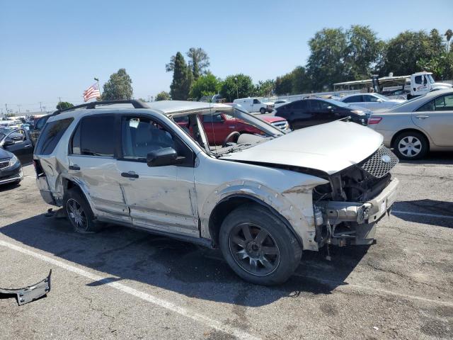 1FMZK01126GA29116 - 2006 FORD FREESTYLE SE SILVER photo 4