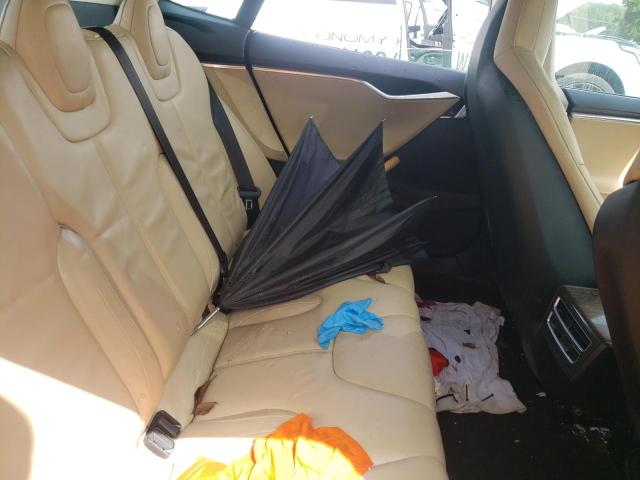 5YJSA1CN5DFP26172 - 2013 TESLA MODEL S შავი ფოტო 10