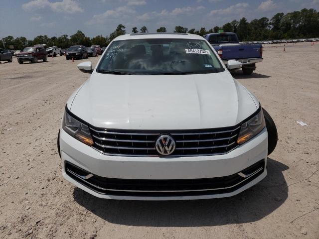 1VWLA7A39KC008981 - 2019 VOLKSWAGEN PASSAT WOLFSBURG WHITE photo 5