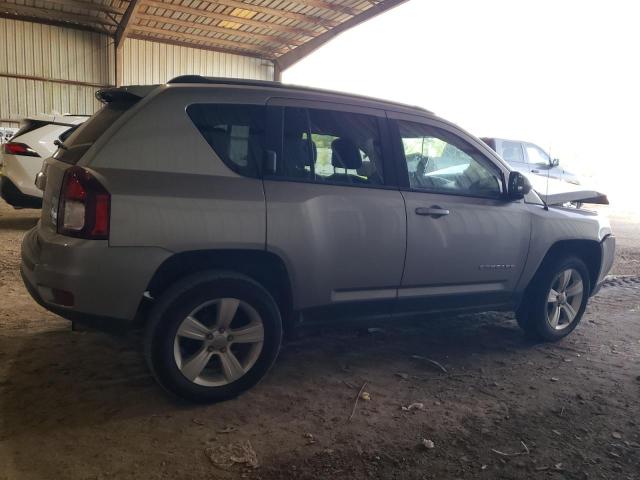 1C4NJDEBXGD757088 - 2016 JEEP COMPASS LATITUDE SILVER photo 3