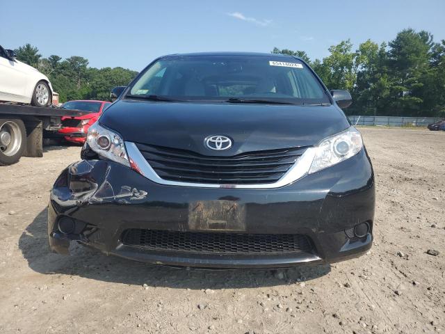 5TDKZ3DC5HS880626 - 2017 TOYOTA SIENNA LE BLACK photo 5