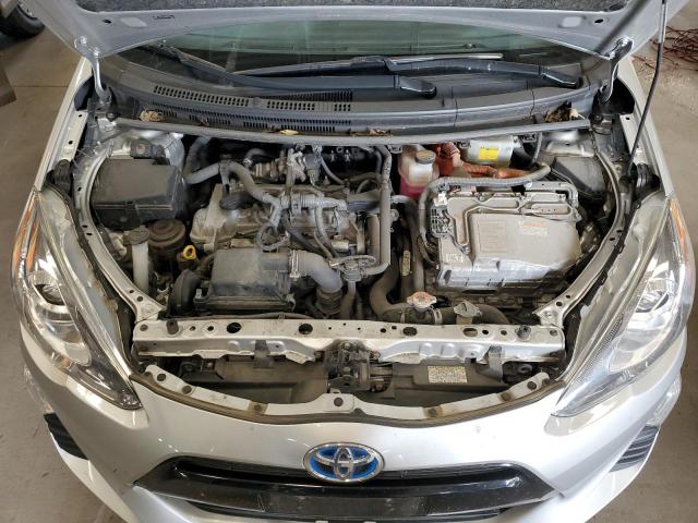 JTDKDTB39G1127291 - 2016 TOYOTA PRIUS C SILVER photo 11