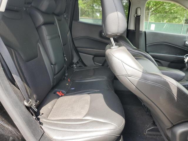 3C4NJDBB7JT282411 - 2018 JEEP COMPASS LATITUDE Noir photo 10