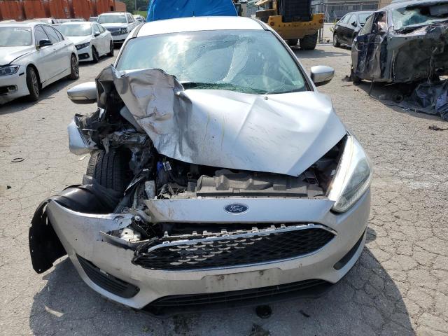 1FADP3K27FL380741 - 2015 FORD FOCUS SE SILVER photo 5